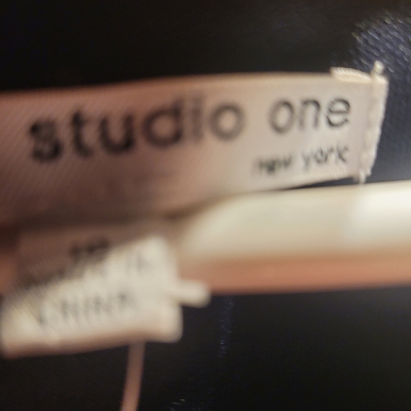 Dress - Picture 2 of 12